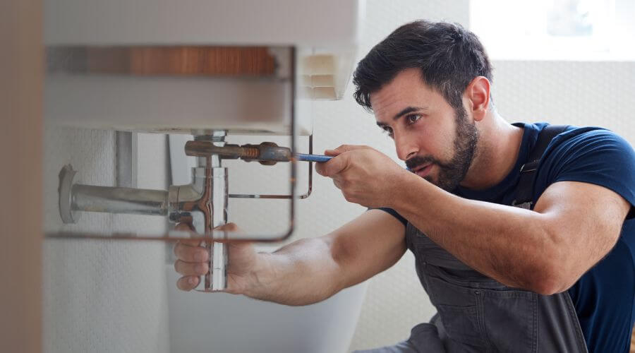 Faucet aerator cleaning/replacement in Pine Ridge, KY